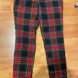 Old Navy Plaid pants  good condition. Worn a couple times - Red and Black